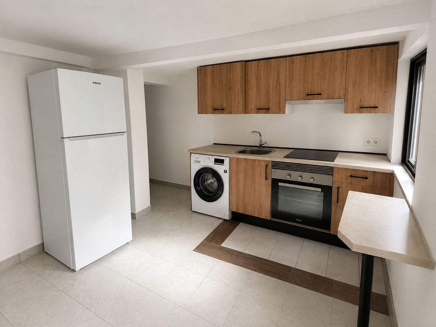 Casa de pueblo en Calle de Oropesa, 10 - Foto 2