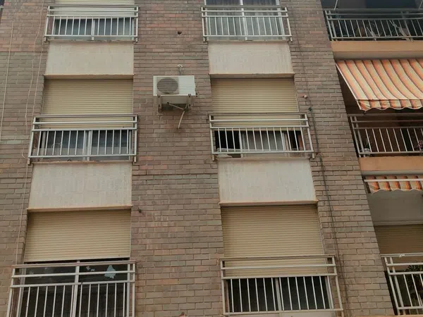 Piso en Calle Luis Galiana, 25 - Foto 1