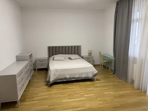 Piso en C. de los Predicadores, 3