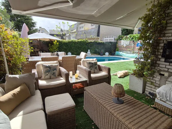 Chalet adosado en Barrio Zona Pueblo - Foto 14