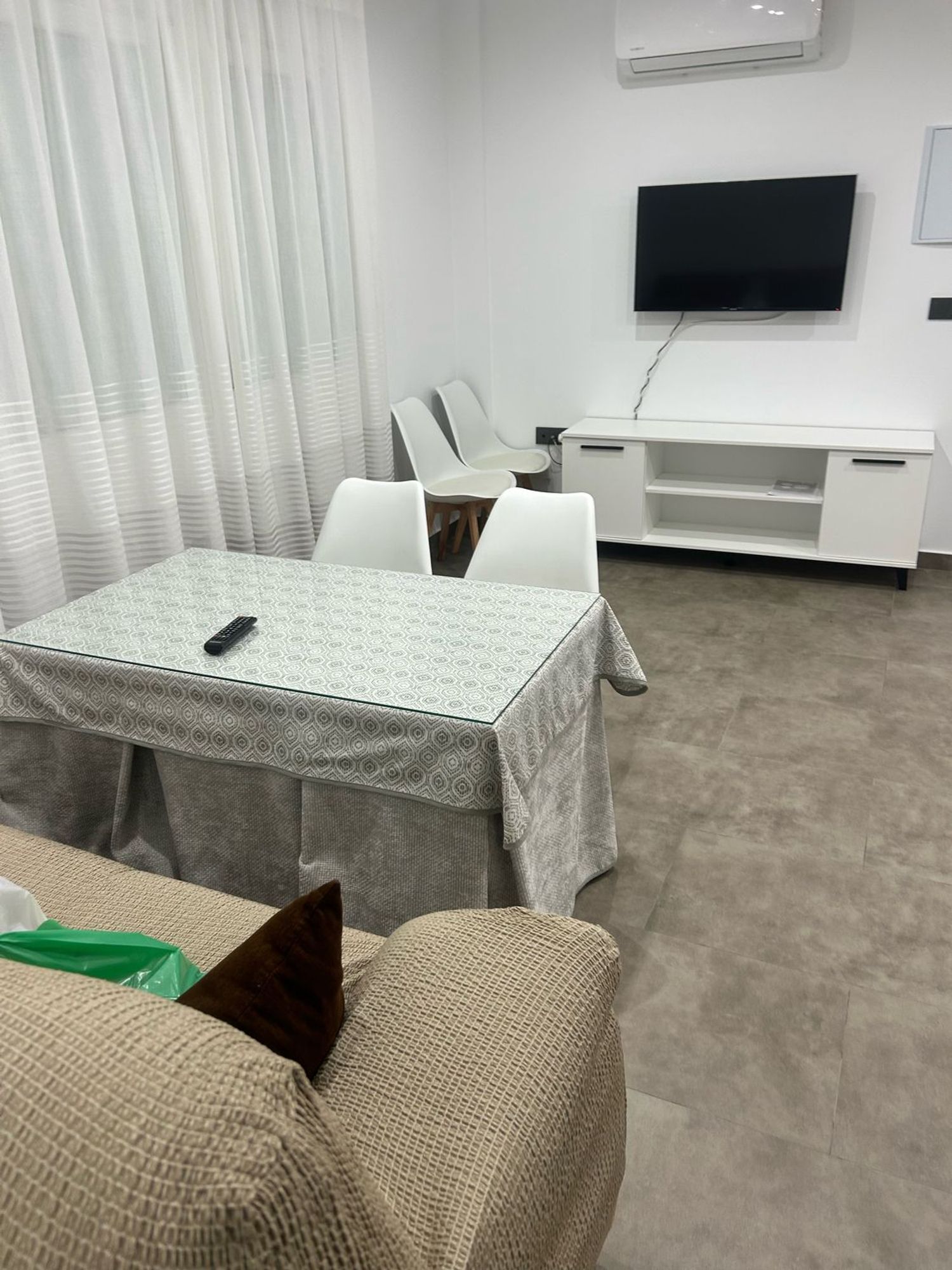 Estudio en Avenida Iberoamérica, 30 - Foto 2