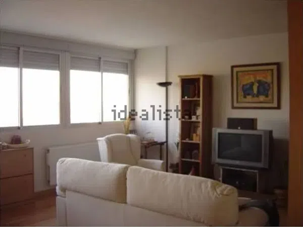 Piso en calle del Doctor Tolosa Latour, 25