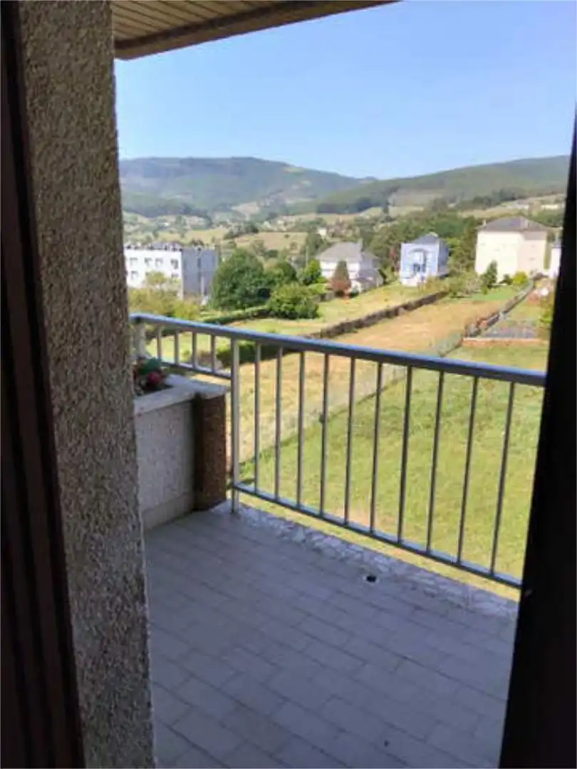 Piso en Trabada - Foto 3