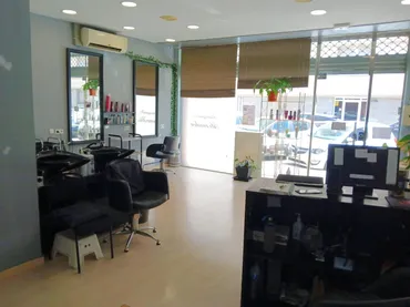 Local comercial en  Carrer de l'Abat Escarré 15 - Foto 19