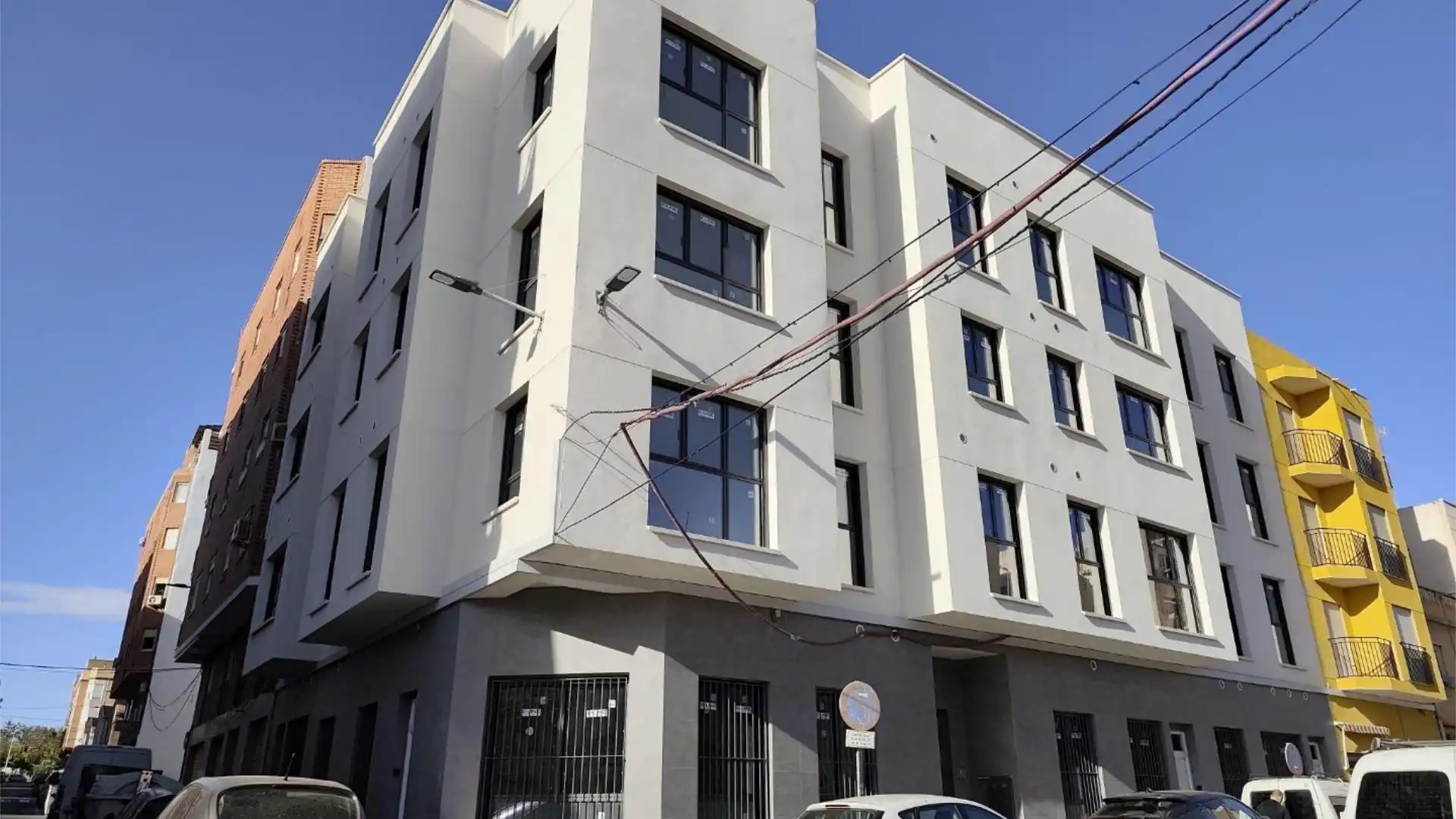 Piso en  Carrer Carlos Antón Pastor 58 - Foto 1