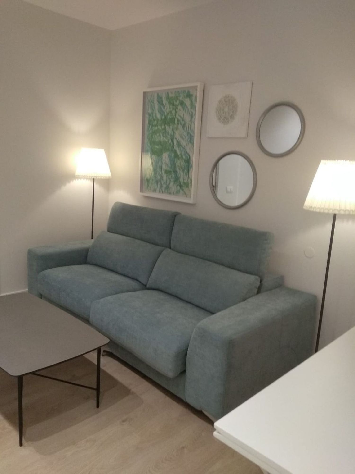 Piso en calle de Cartagena, 106