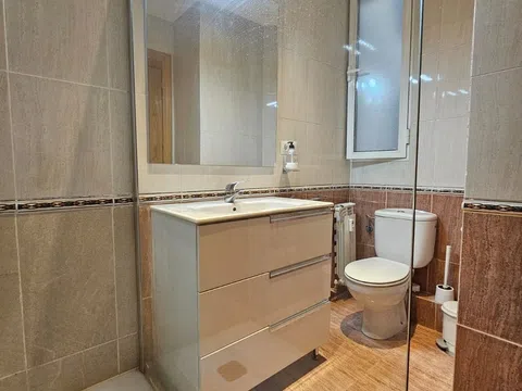 Piso en Escosura, 19