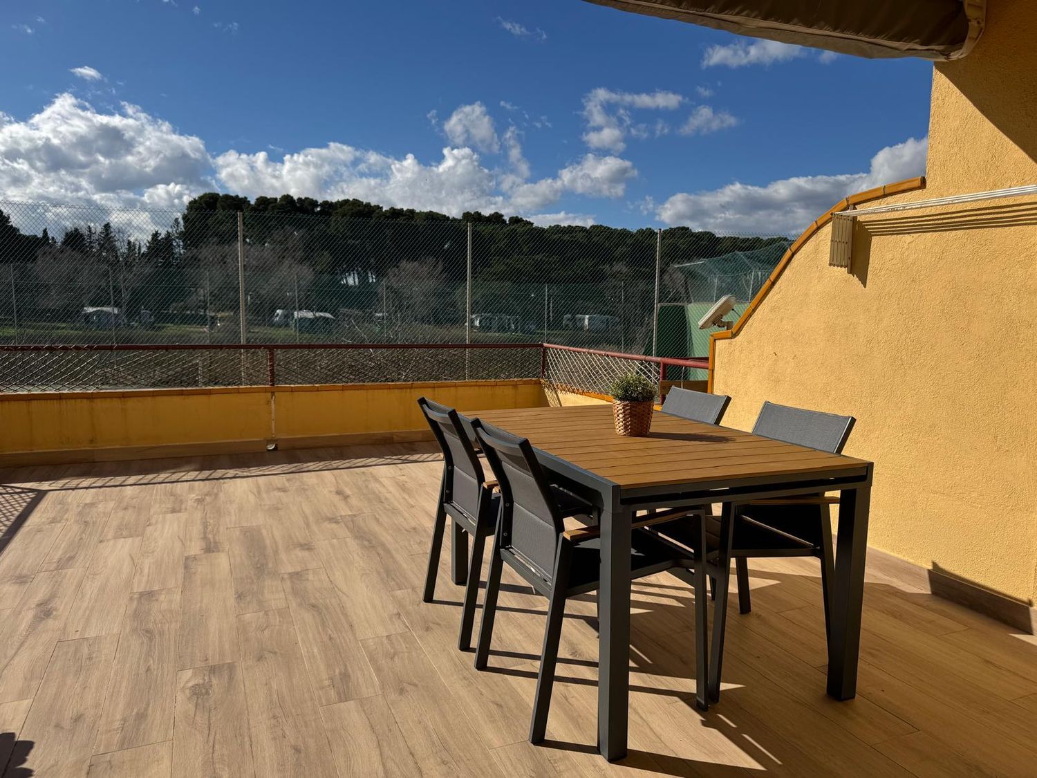 Piso en Port - Les Planasses - Foto 2