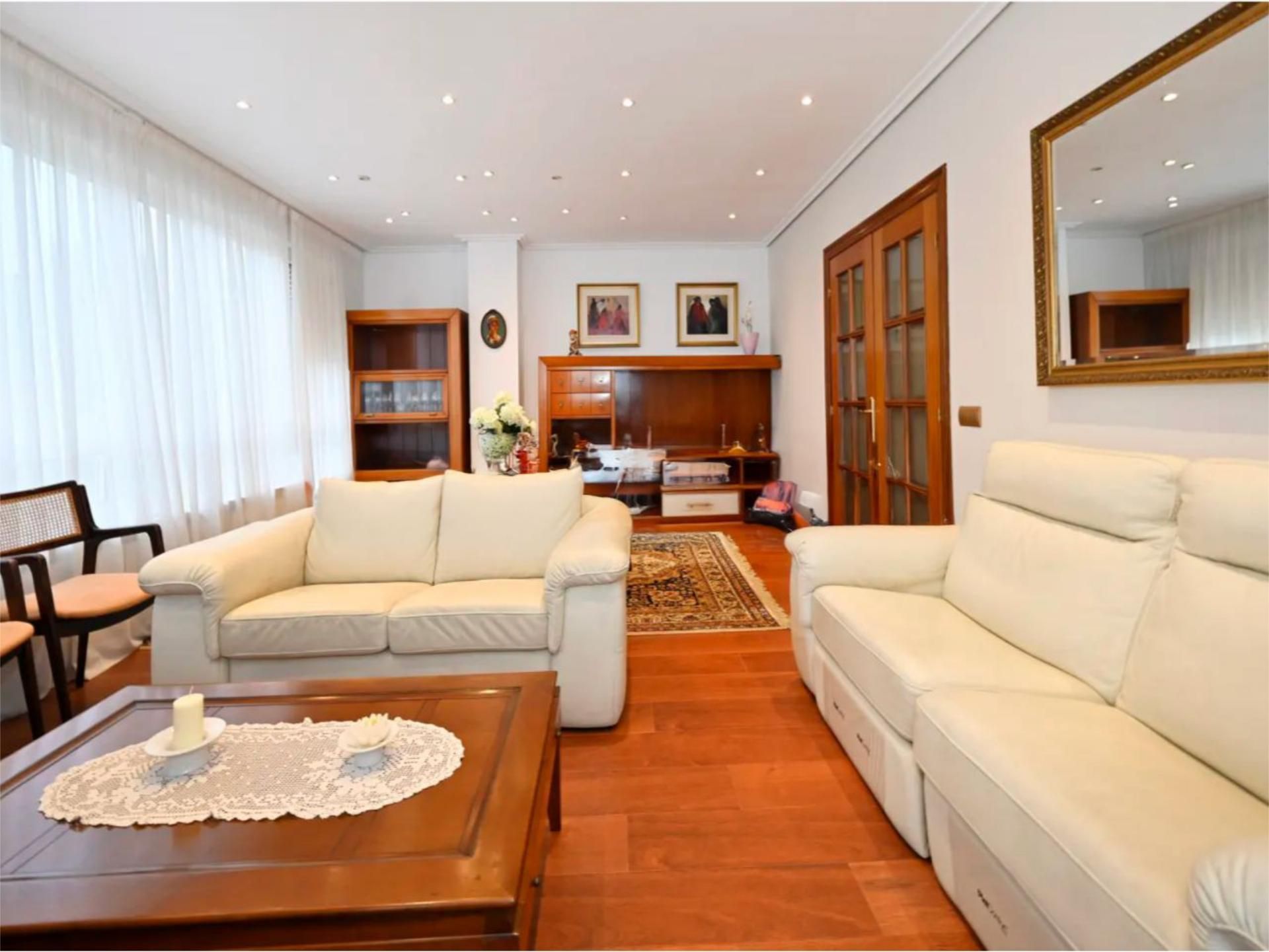 Piso en  Avenida de los Castros 36 - Foto 1