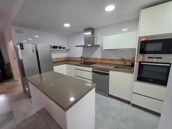 Chalet adosado en Poetisa, 1, Cártama pueblo, Cártama pueblo - Foto 1