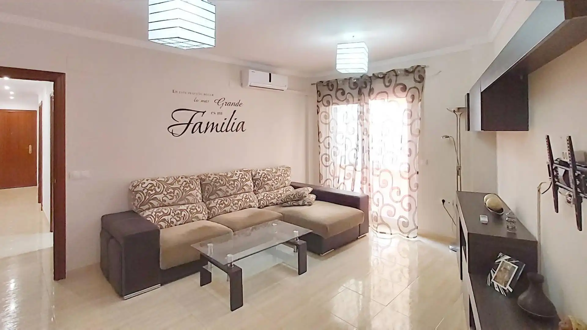 Piso en  Calle Andrés Segovia 43 - Foto 2