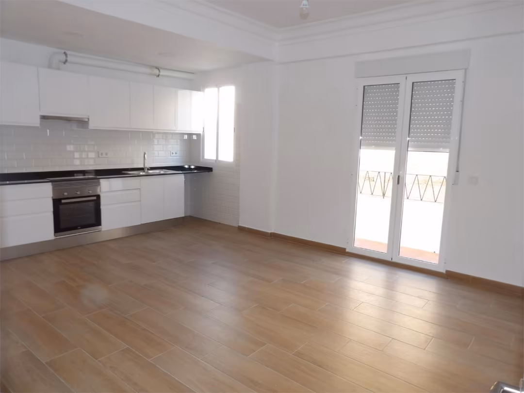 Piso en  Carrer d'Enric Navarro 5 - Foto 8