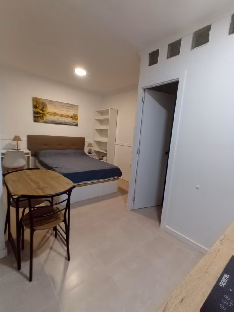 Estudio en  Carrer Tomas Capelo 42 - Foto 6