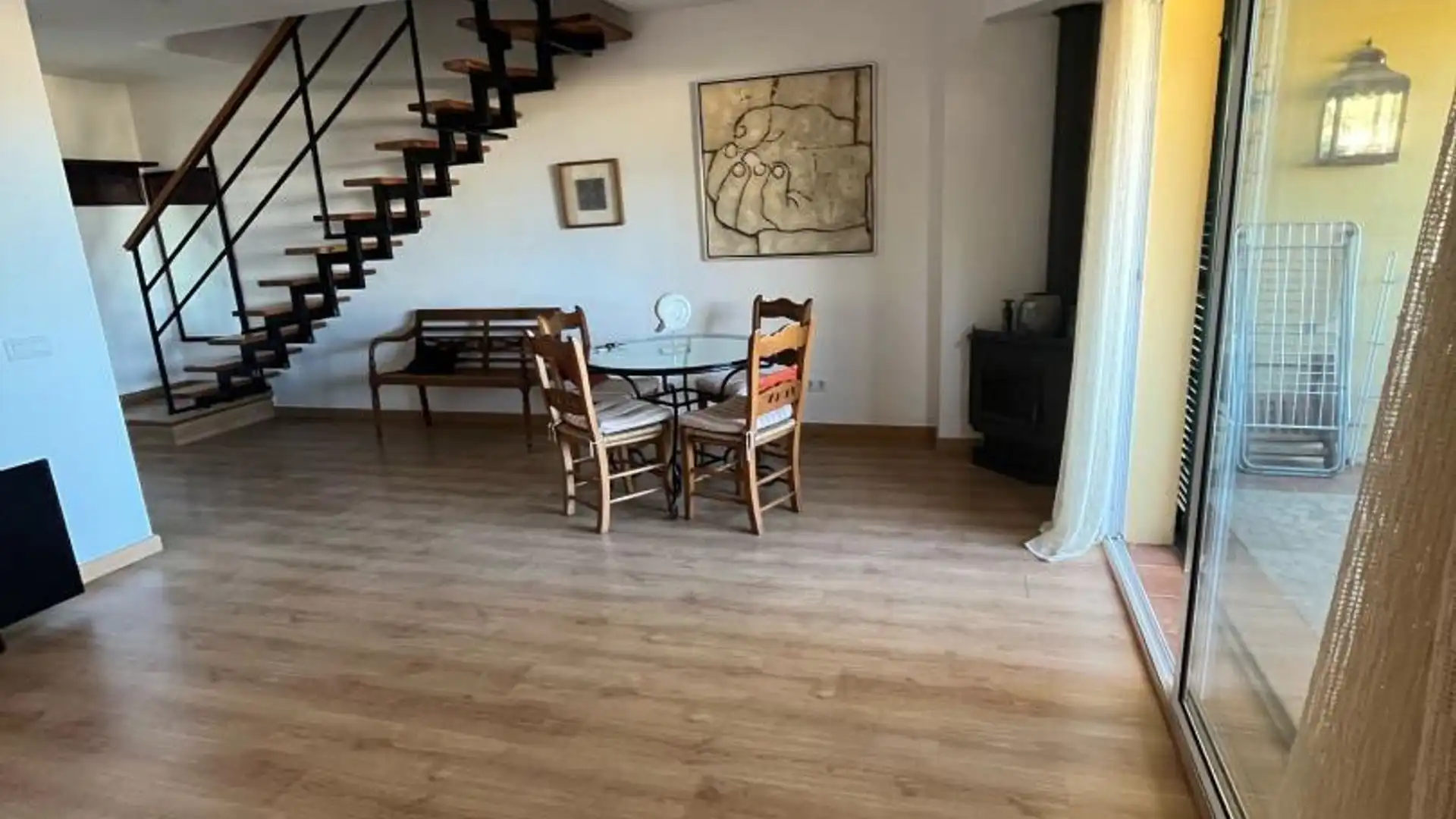 Casa adosada en  Calle Álamo del Higuerón 12 - Foto 1