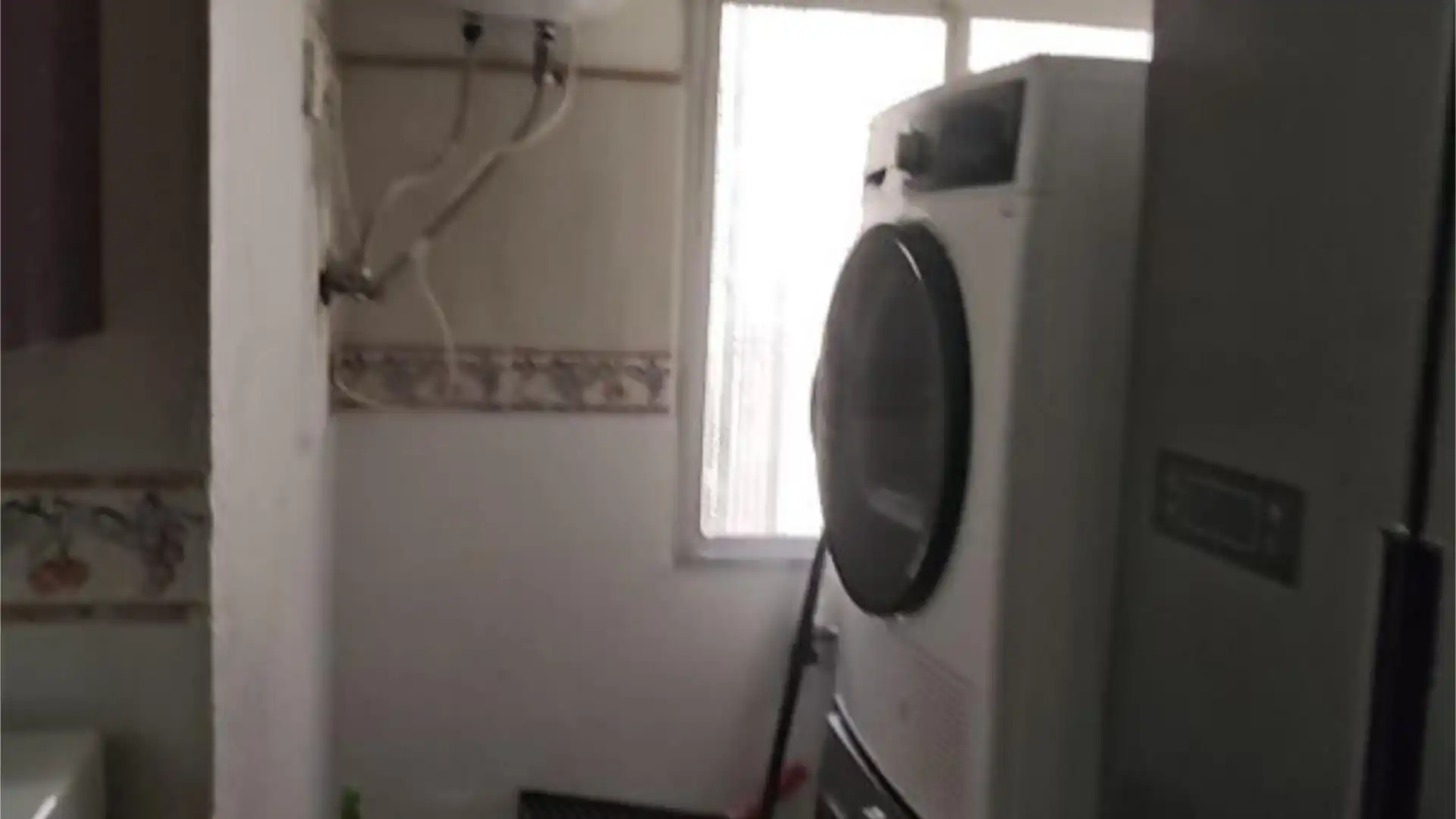 Piso en  Calle Farmacéutico Miguel Padilla 2 - Foto 5