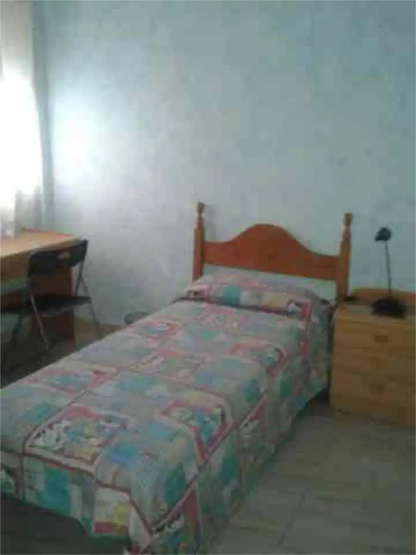 Piso en Ciudad Jardín - Foto 5