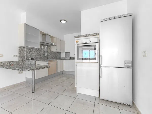 Chalet adosado en calle Helsinki, 12 - Foto 3