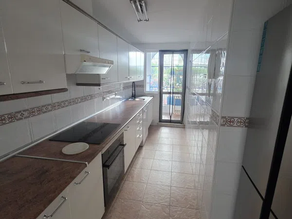 Piso en Avenida del Carmen, 5, Puerto de Estepona - Foto 5