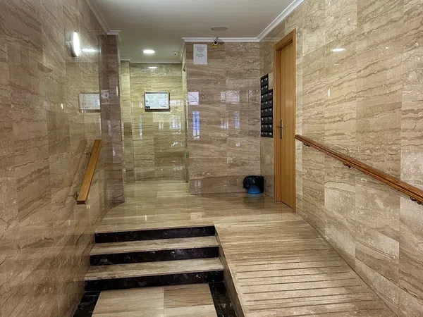 Piso en calle Navarro Cabanes, 43 - Foto 6