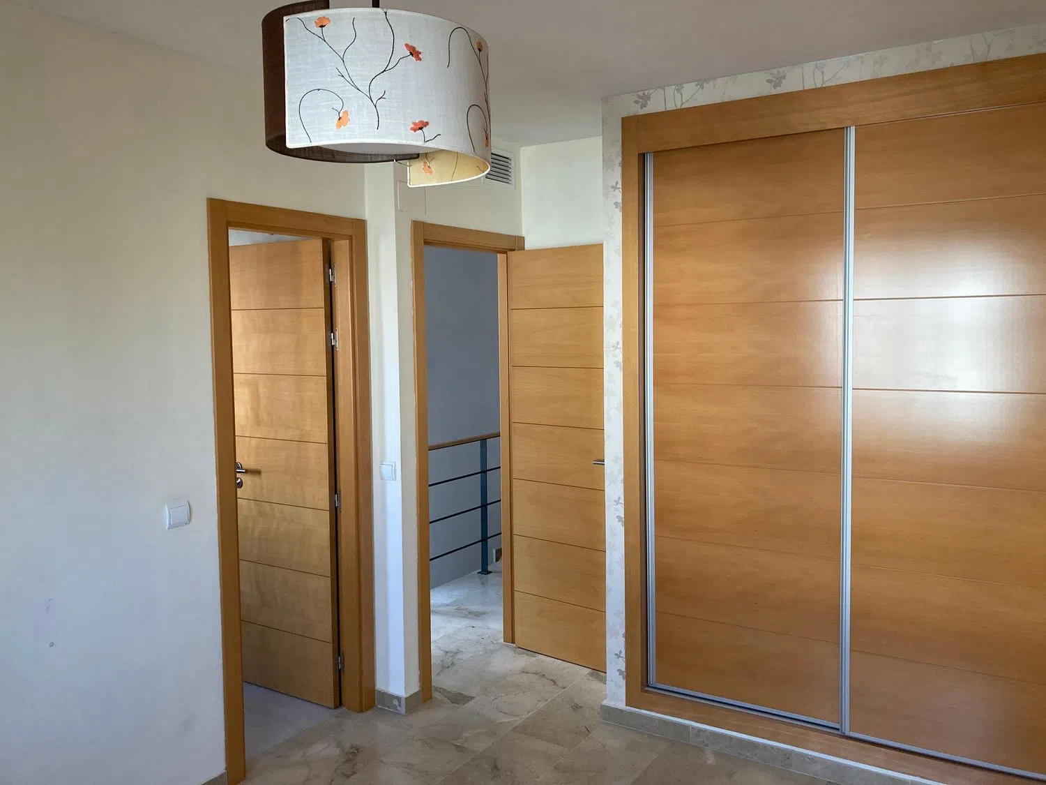 Chalet pareado en calle Hortensia, 2 - Foto 4