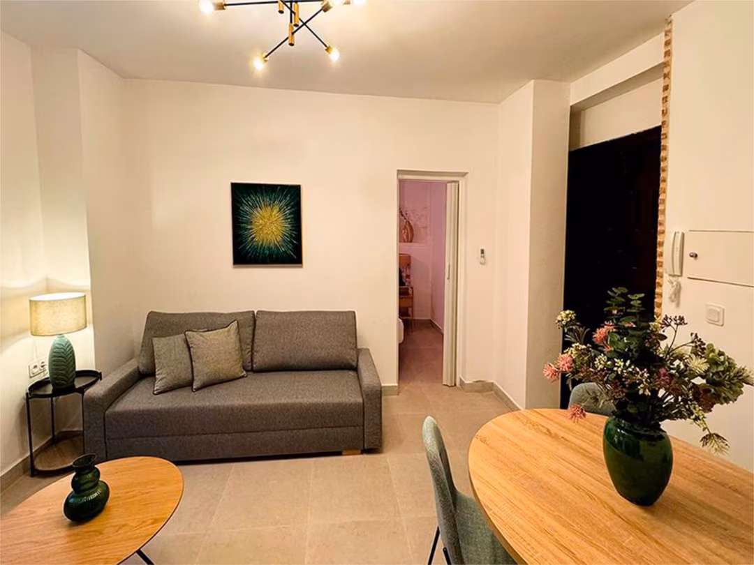 Apartamento en  Calle Marqués de Falces 9 - Foto 2