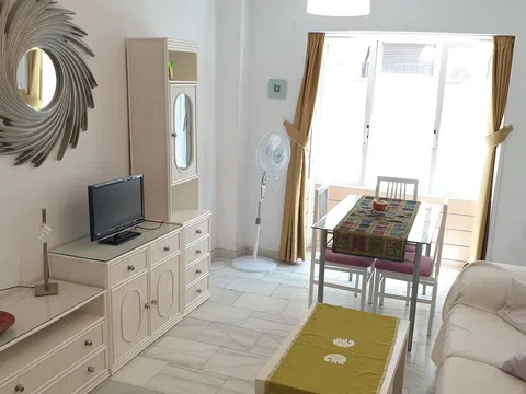 Piso en calle Marqués de Santa Ana, 33