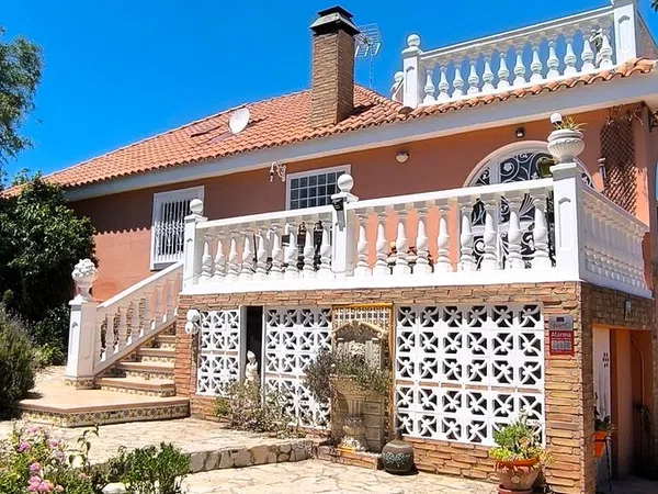 Casa o chalet independiente en Plaza Poligono 17, 332 - Foto 2