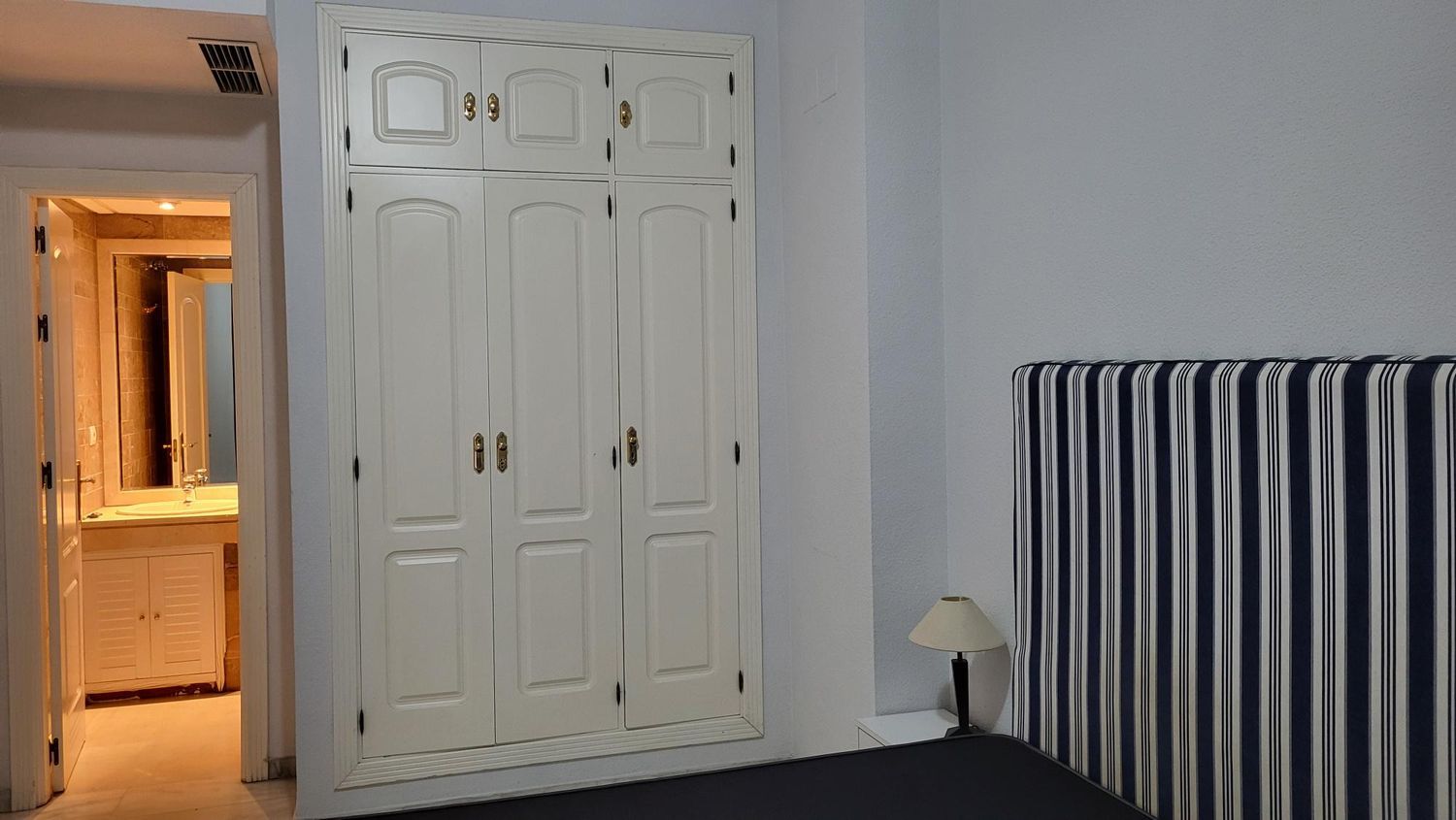 Piso en calle Vermondo Resta, 10 - Foto 2