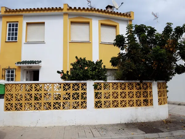 Chalet adosado en Calle del Decano Fernández Mesa, 29, El Cuartón - Heliomar - Foto 1