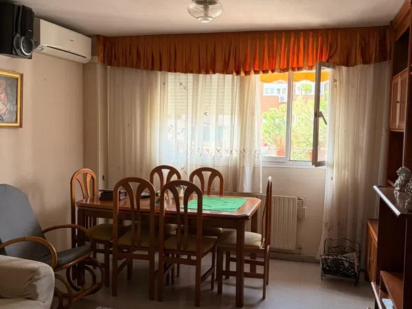 Piso en paseo de la Dirección, 370