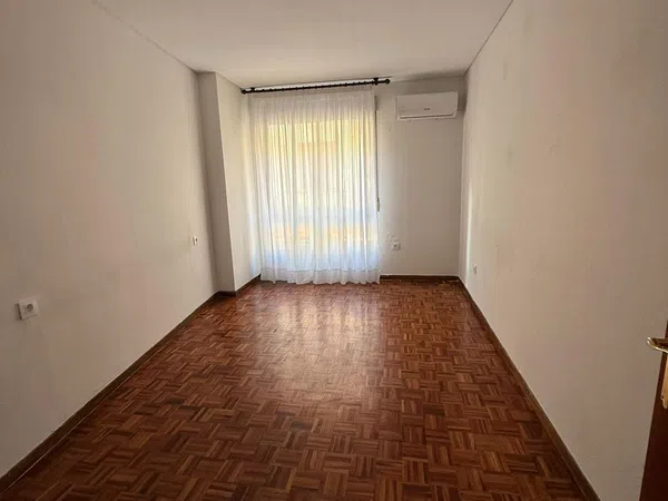 Piso en calle de Fray Luis de Granada, 6 - Foto 6