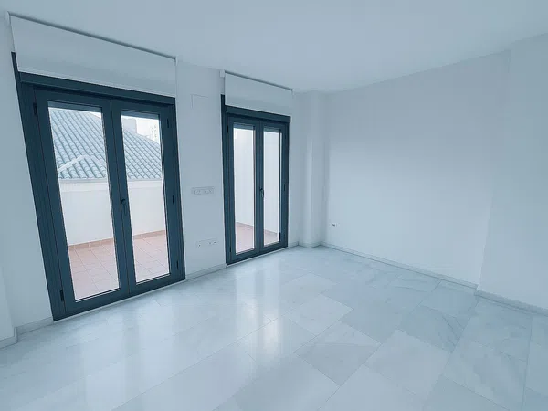 Ático en calle Marbella, 3