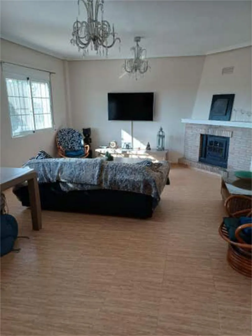 Casa adosada en Avileses - Foto 4