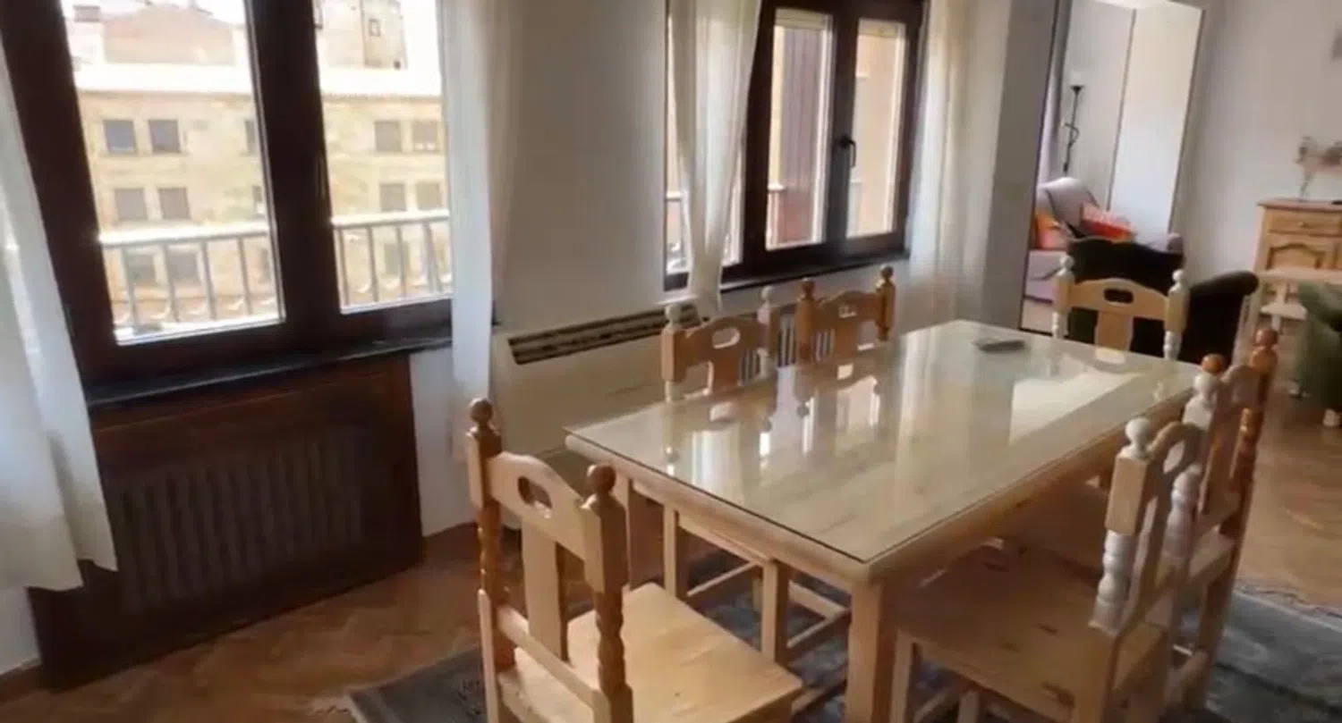 Piso en avenida de Mirat, 23 - Foto 1