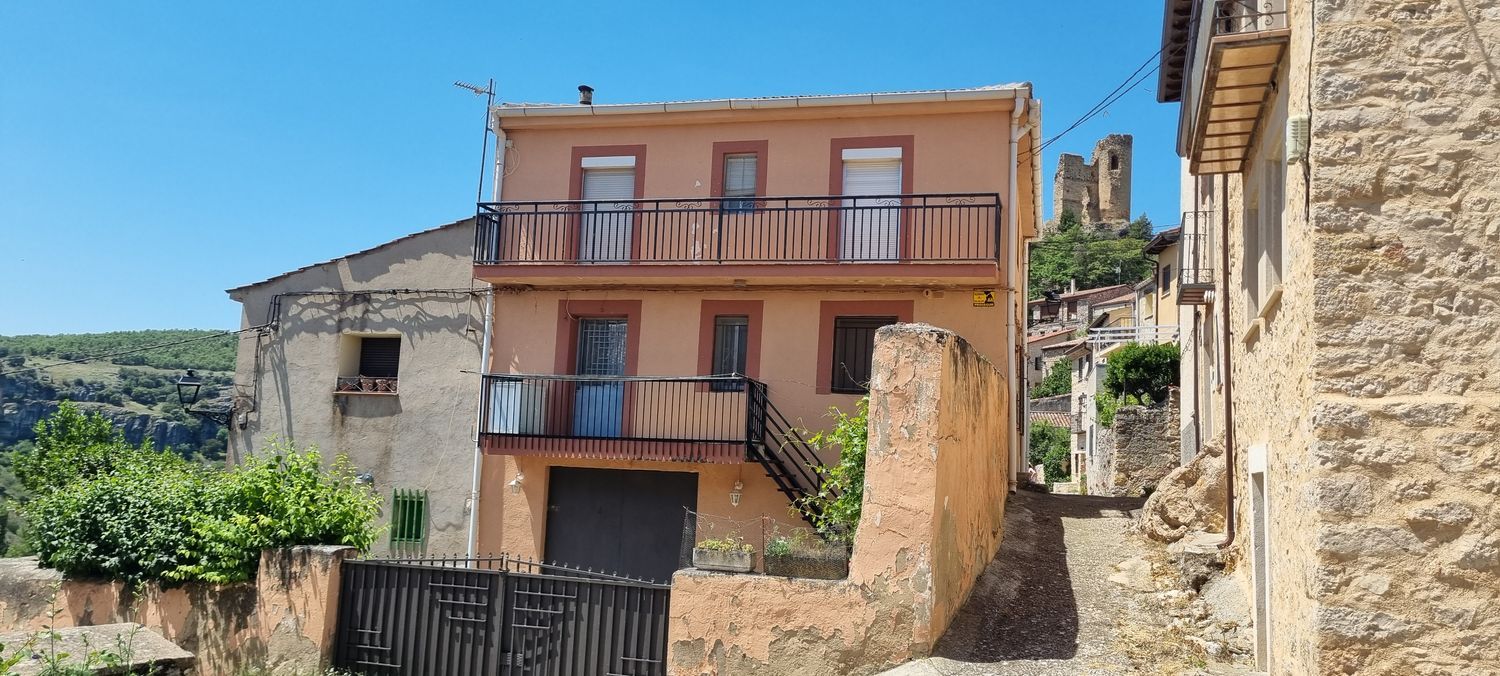 Casa de pueblo en Calle Puertas Falsas s/n - Foto 2