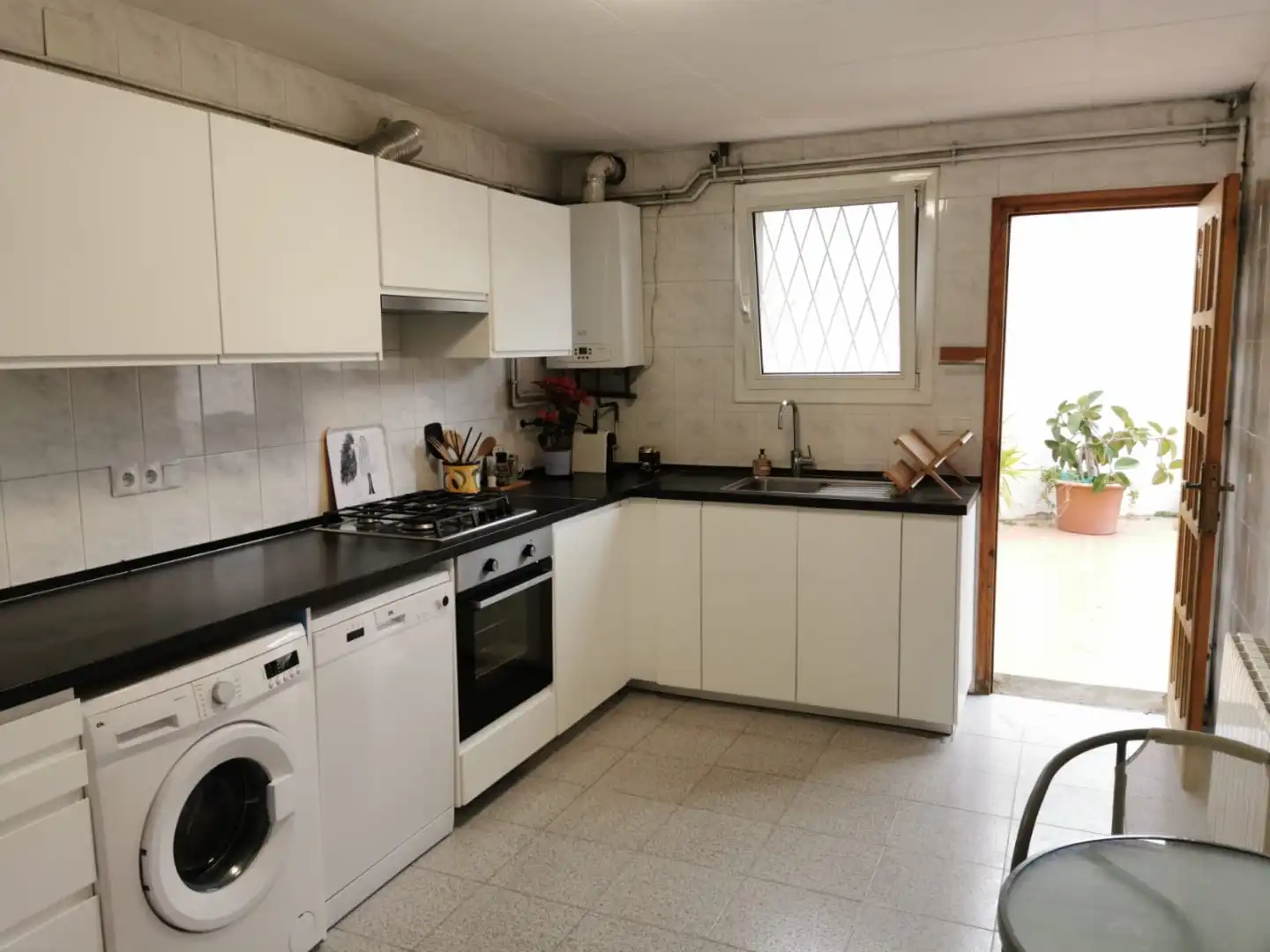 Apartamento en  Carrer de les Canyes 12 - Foto 3