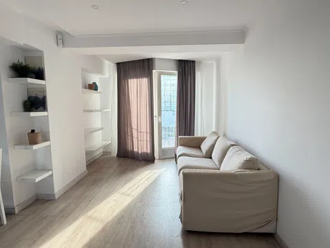 Piso en calle de Trelawny, 4