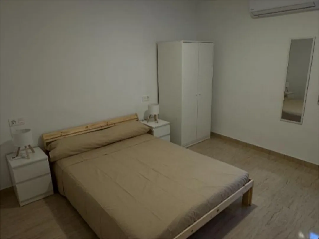 Apartamento en  Calle Saavedra Fajardo 13 - Foto 3