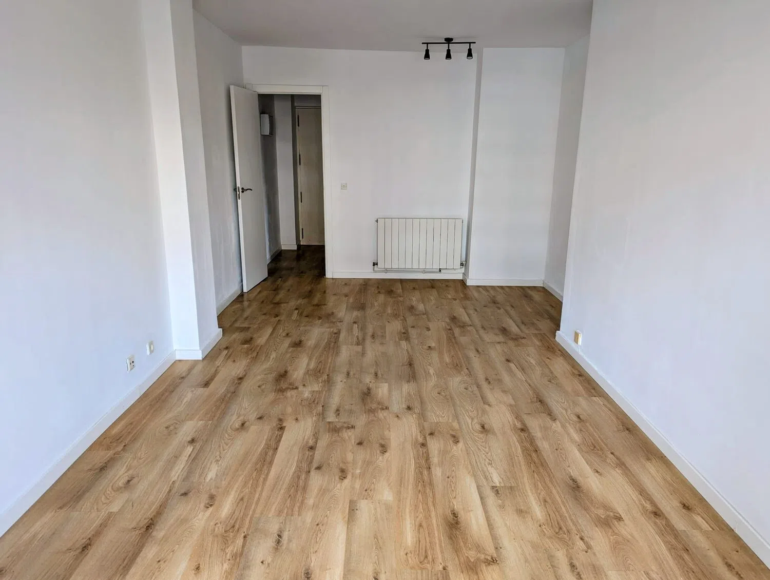 Piso en calle de Andorra, 9 - Foto 2