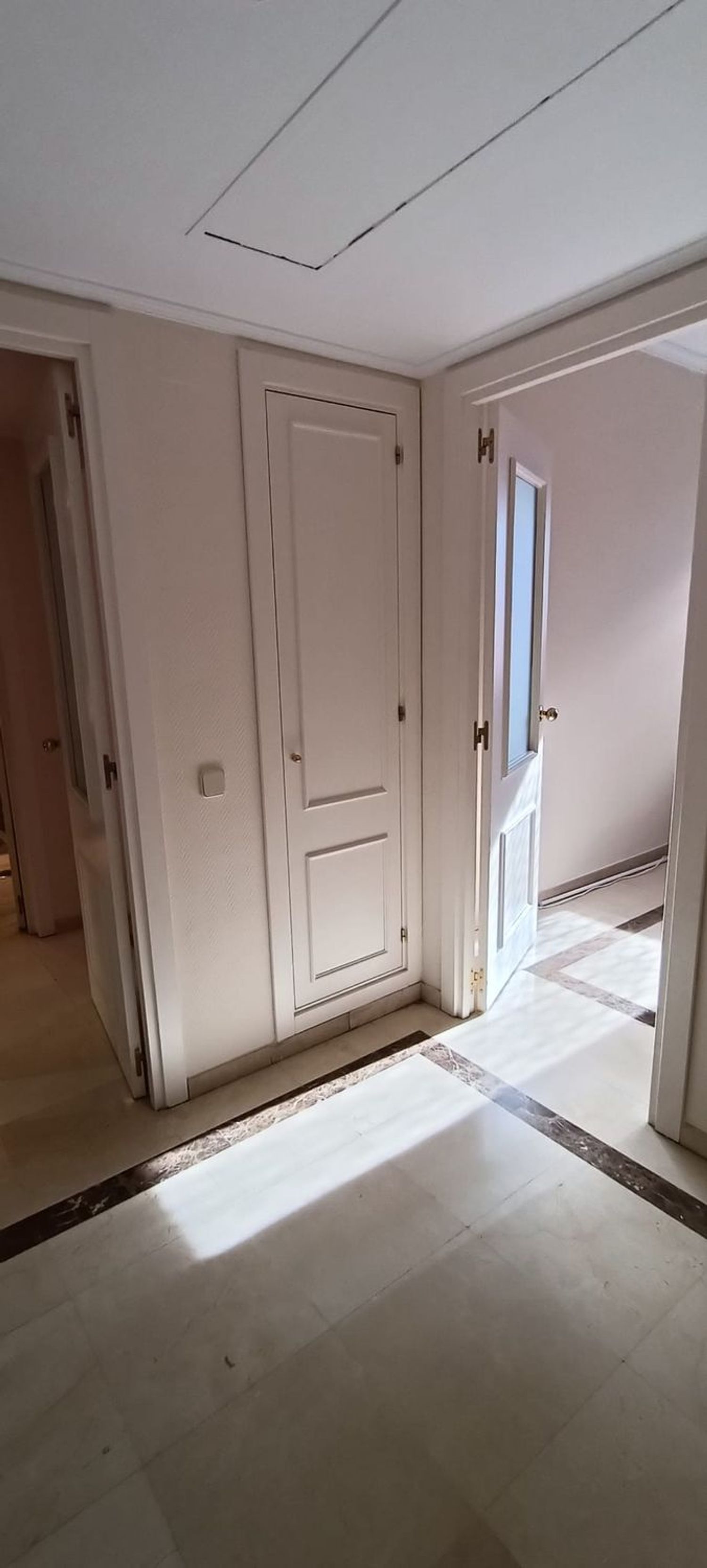 Piso en plaza del Descubridor Diego de Ordás, 1