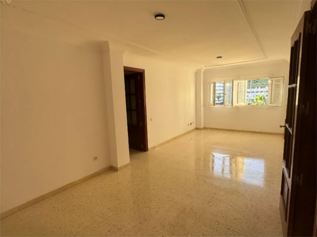 Piso en  Calle Manuel de Falla 68 - Foto 2