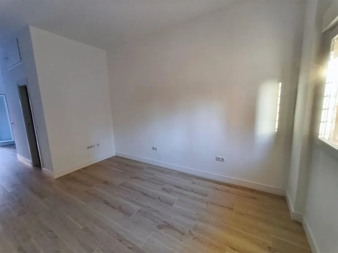 Piso en  Calle Conde de Guadalhorce 10 - Foto 18