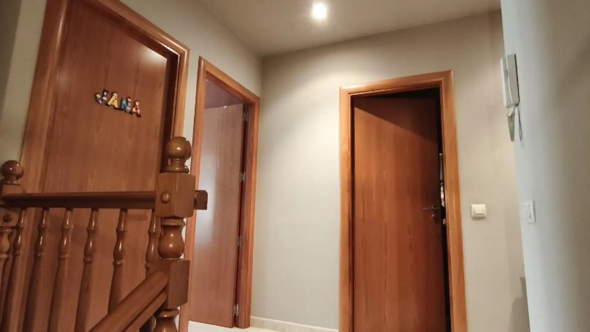 Casa adosada en  Carrer de Rector de Vallfogona 51 - Foto 13