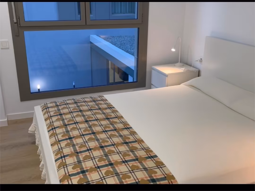 Piso en  Calle Doctor Alfonso Chiscano Díaz 24 - Foto 10