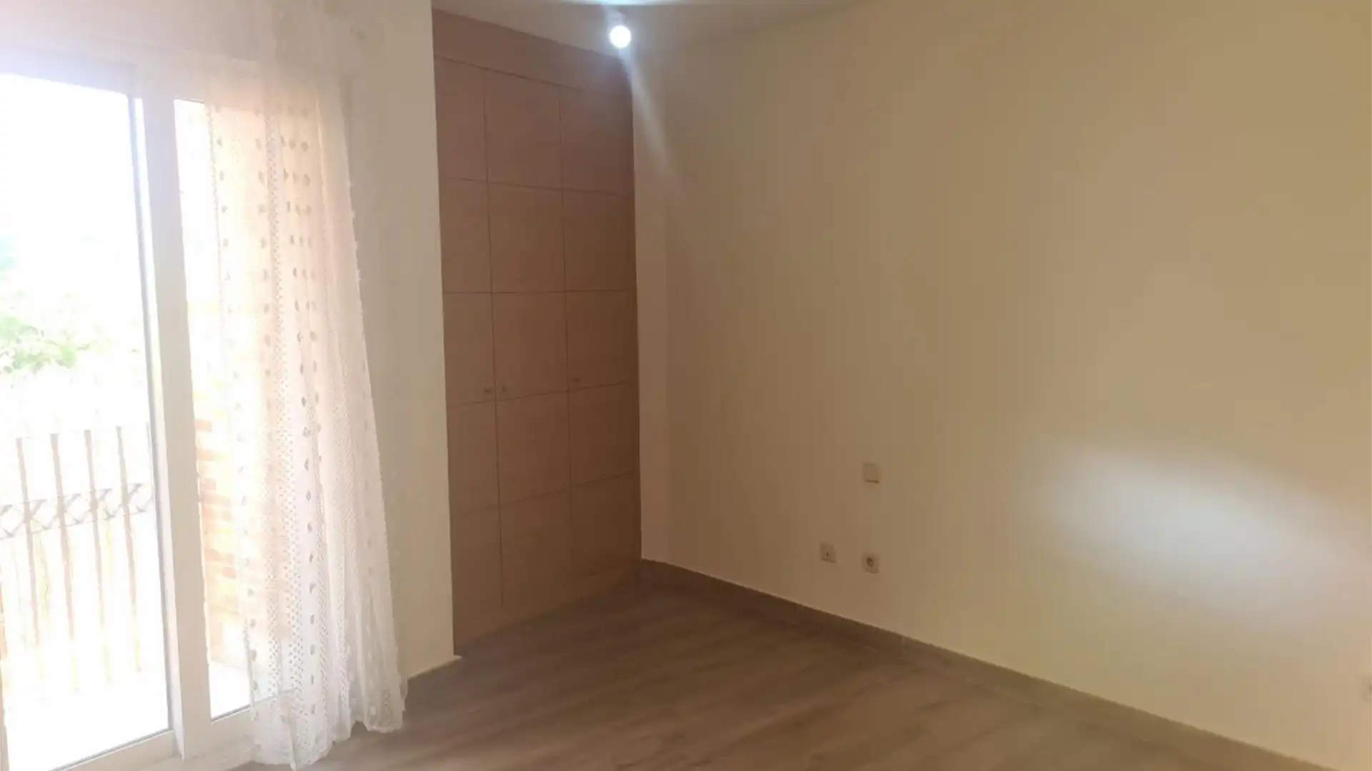 Piso en  Avenida de los Voluntarios 65 - Foto 13