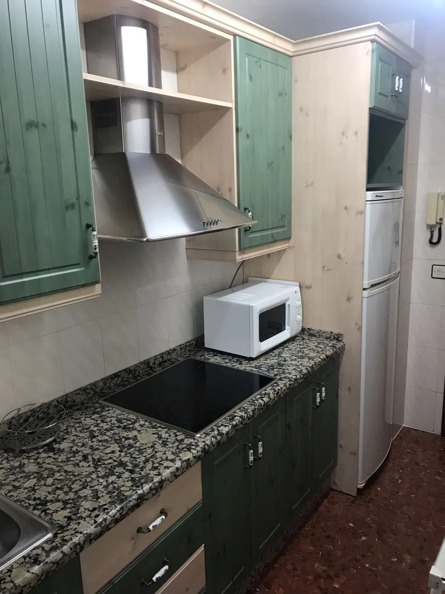 Piso en Barrio Valdeolleros - Zumbacón - Camping - Foto 1