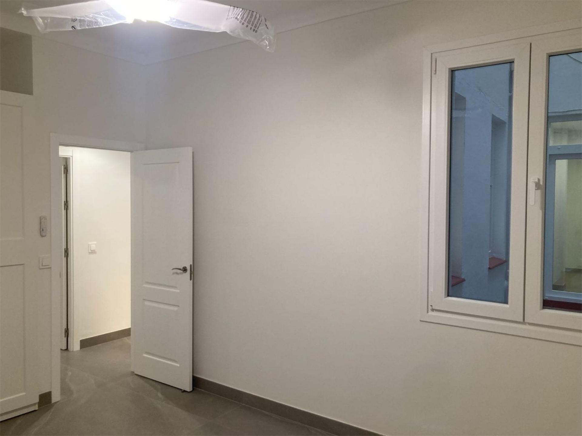 Piso en  Calle Infante Carlos de Borbón 16 - Foto 3