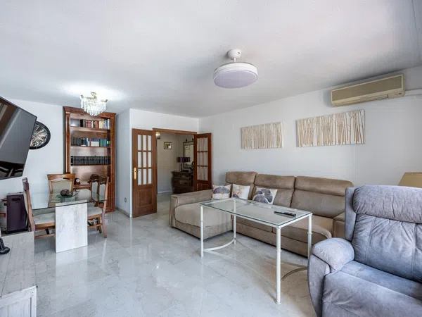 Piso en Paseo de las Palmas, 114, Ctra Sierra - Acceso Nuevo Alhambra, Ctra Sierra - Acceso Nuevo Alhambra - Foto 4