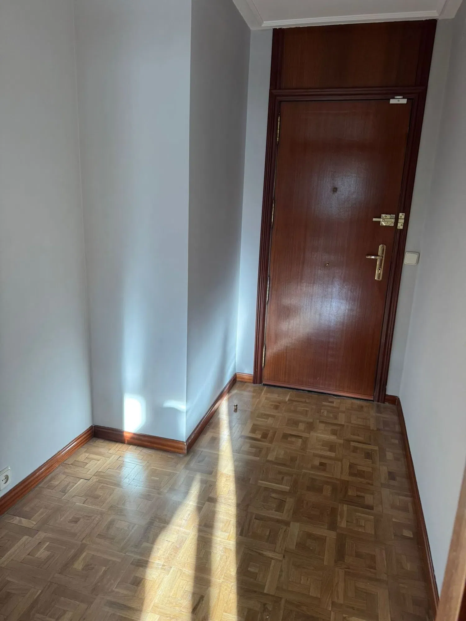 Piso en calle de Sirio, 24 - Foto 3