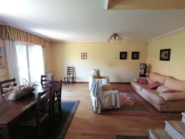 Chalet adosado en Villaquilambre - Foto 5